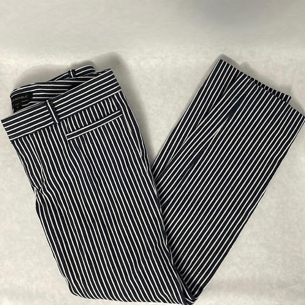 Banana Republic Sloan crop pant 0P blue with white stripes